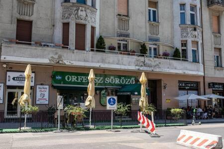 Апартаменти Charming Flat In The Center Будапешт Екстер'єр фото